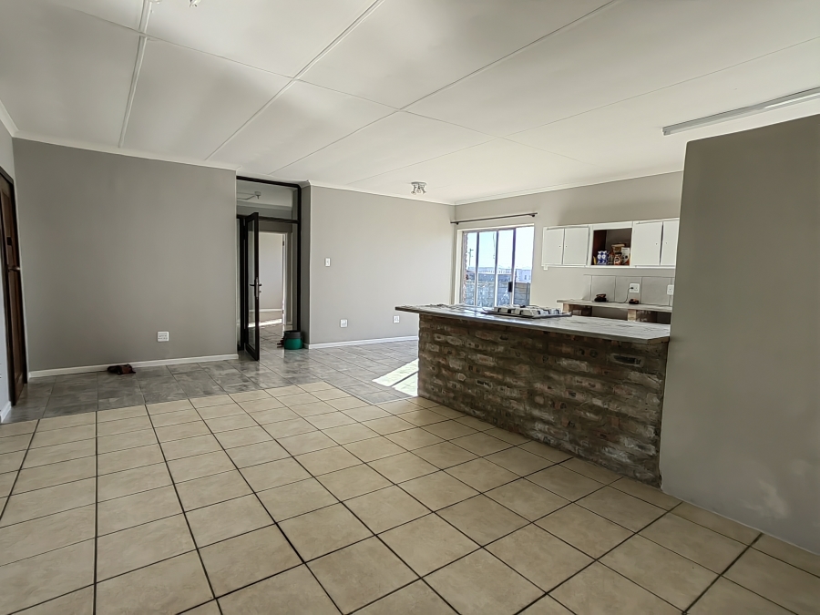 To Let 3 Bedroom Property for Rent in Heiderand Western Cape